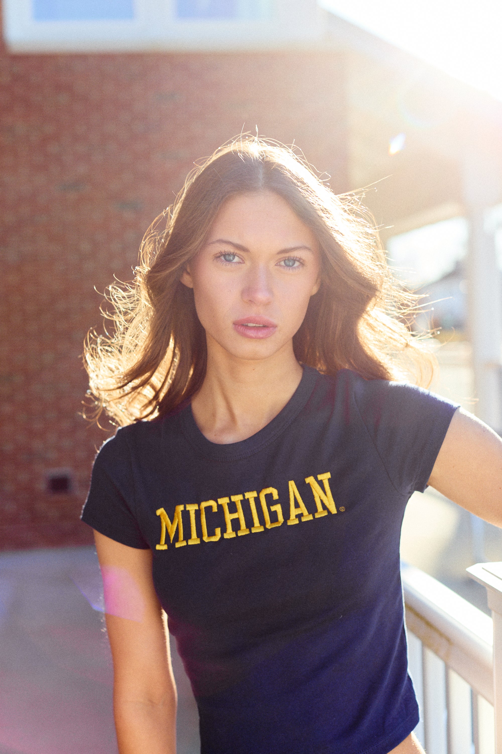 babylclub トップス シズニルック University of Michigan Navy Embroidered Baby Tee – lojobands