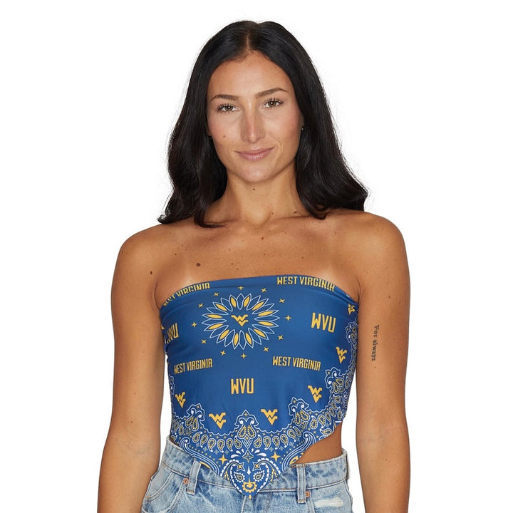 Hollister floored bandana top Super cute