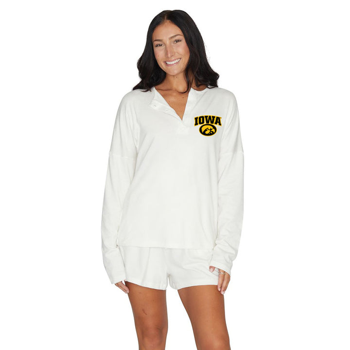 売れ筋商品|||ゲームデイ パーカー・スウェットシャツ アウター レディース Women's White Iowa Hawkeyes It's A Vibe Dolman Pullover Sweatshirt White Nike Iowa State Cyclones Womens White Varsity Hoodie - 19868939